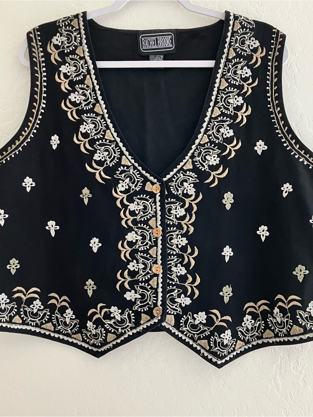 Rachel Brooke 2X Black Embroidered Vest Boho Western Floral Button Front Y2K